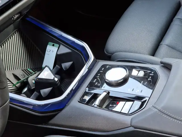 BMW X3 view 17