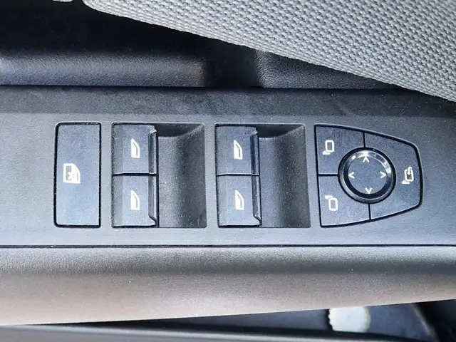BMW X3 view 20