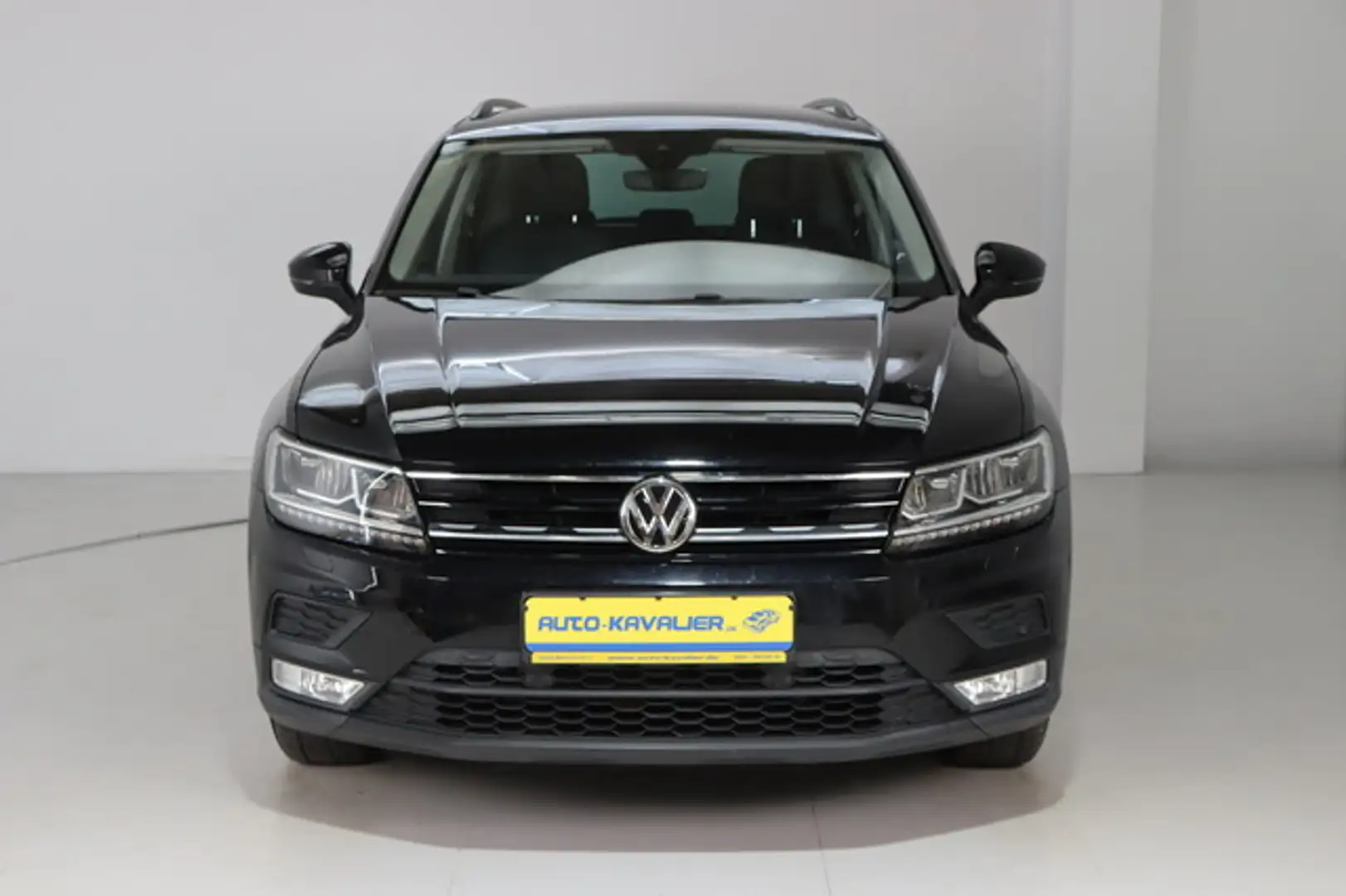 Volkswagen Tiguan 4Motion 1. Hand  *Sitzhzg. * LED Nero - 2