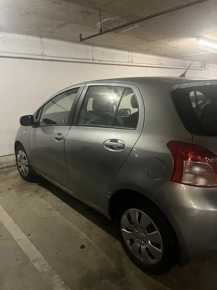 Toyota Yaris снимка Toyota Yaris