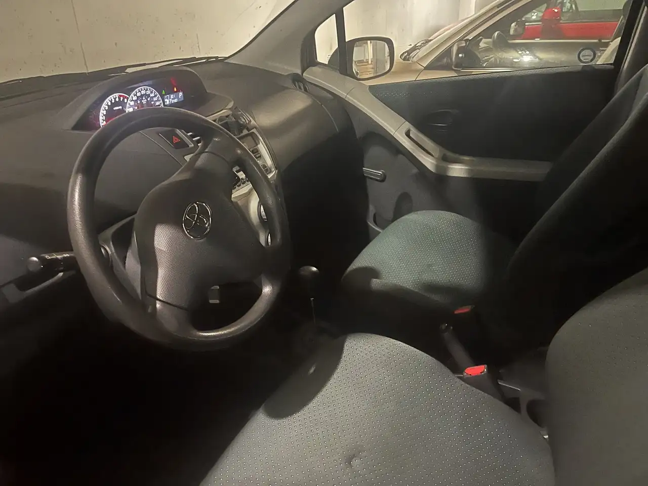 Toyota Yaris снимка Toyota Yaris