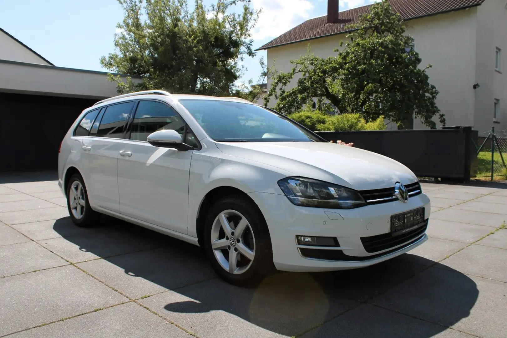 Volkswagen Golf VII Variant Highline *TEMPO/NAVI/DSG/XENON* Bianco - 2