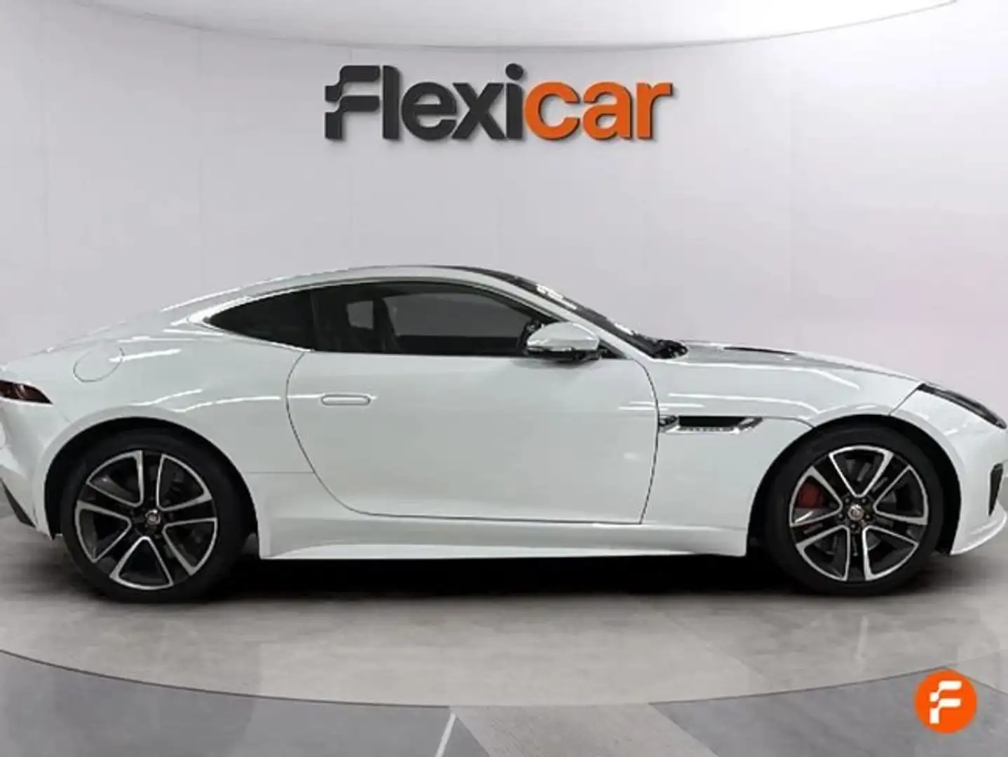 Jaguar F-Type Coupé 2.0 I4 R-Dynamic Aut. 300 Blanc - 2