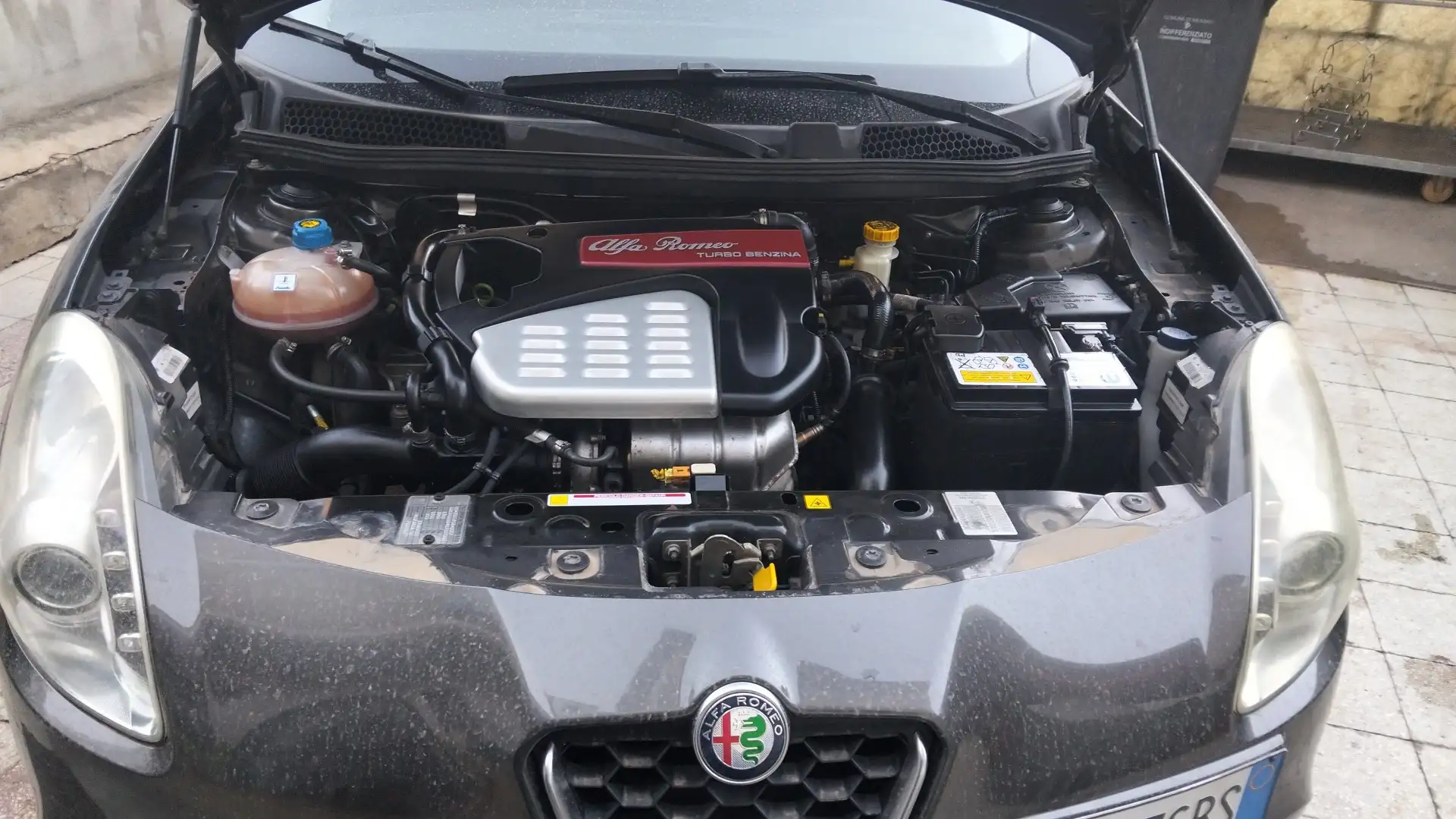 Alfa Romeo Giulietta 1.4 t. Distinctive 120cv Grigio - 1