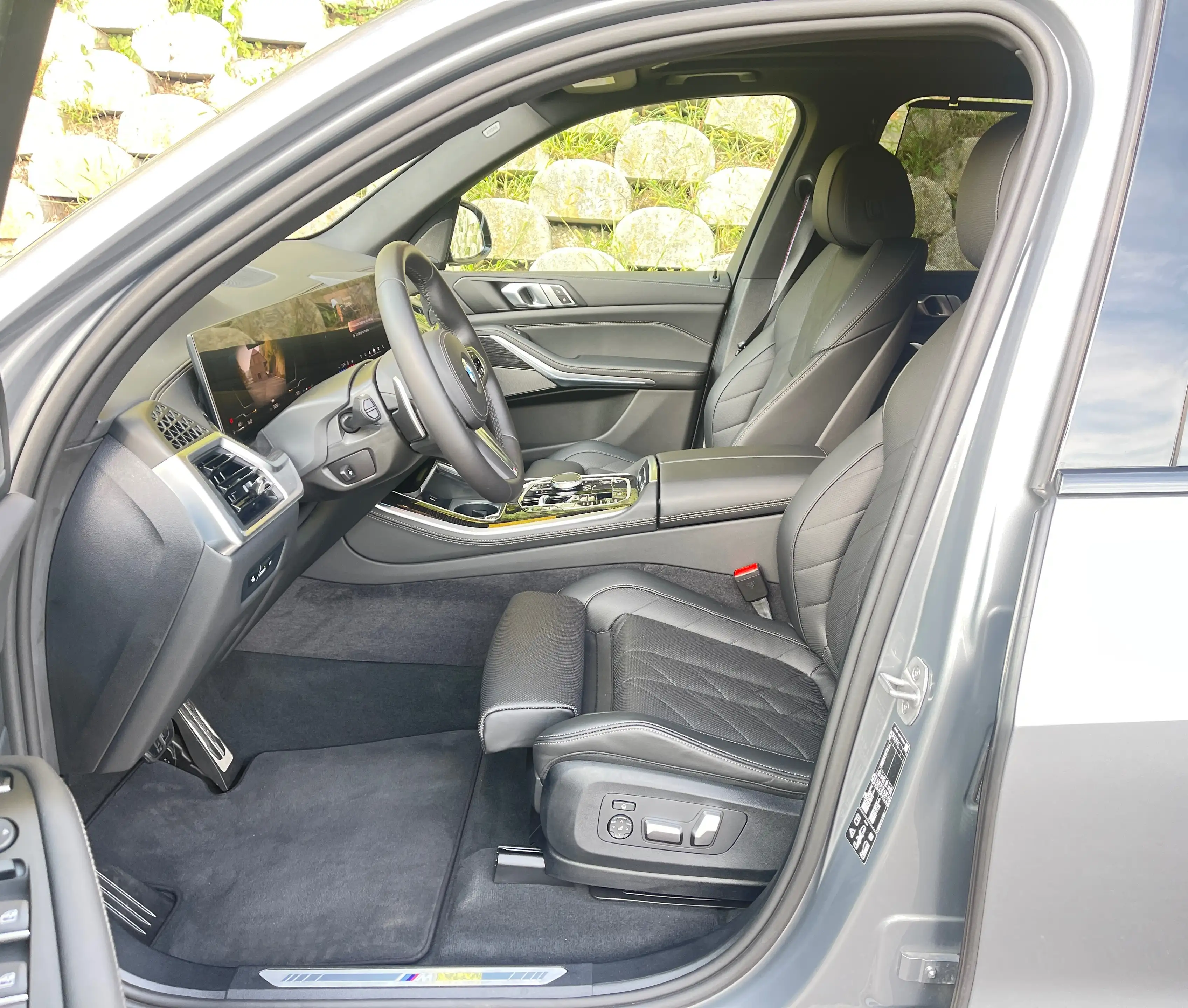 BMW X5 30d xDrive M Sport Pro Paket, HUD, 360 Kam., Luftfeder mit Niveauregelung, Iconic Glow — photo 12