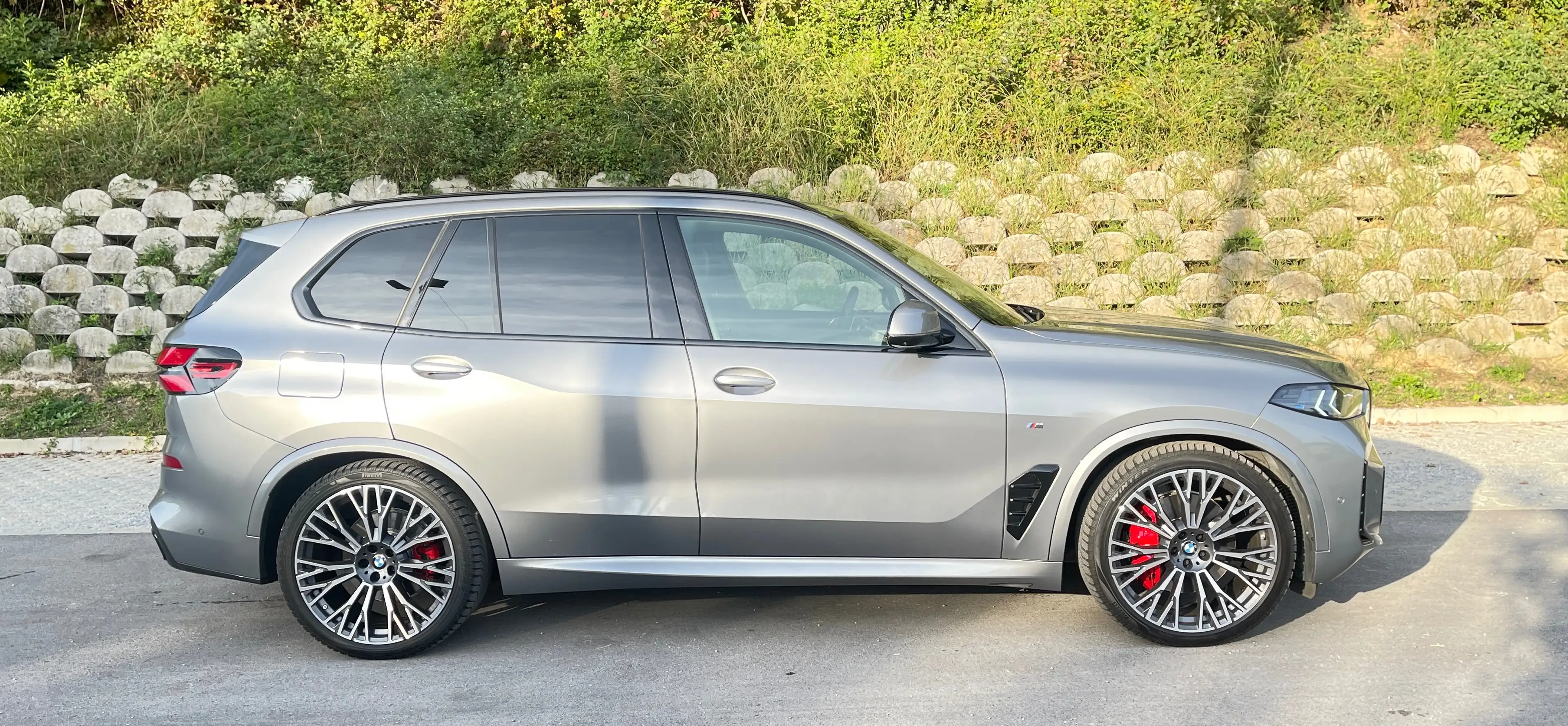 BMW X5 30d xDrive M Sport Pro Paket, HUD, 360 Kam., Luftfeder mit Niveauregelung, Iconic Glow — photo 7