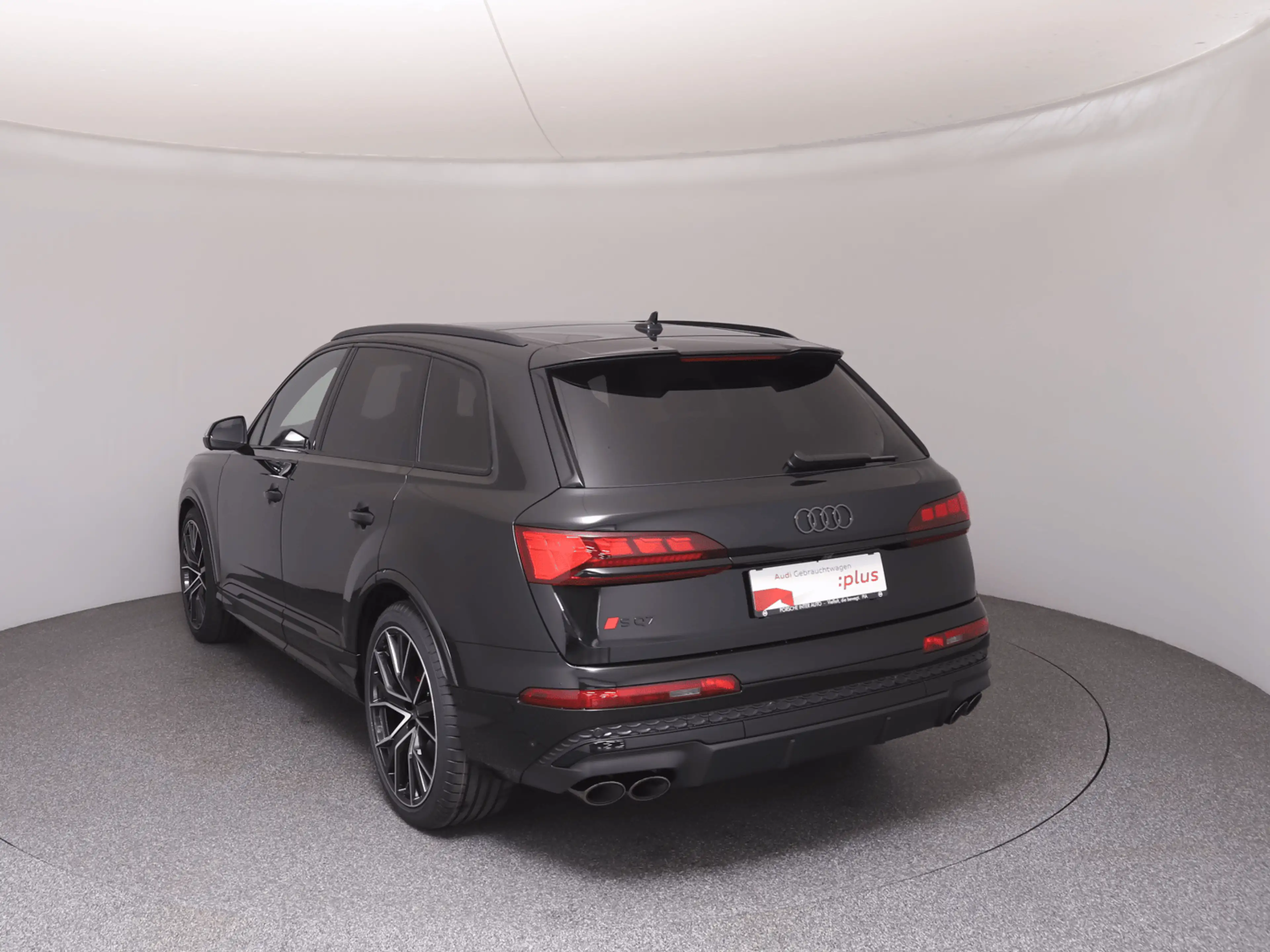 Audi SQ7 TFSI quattro — photo 5