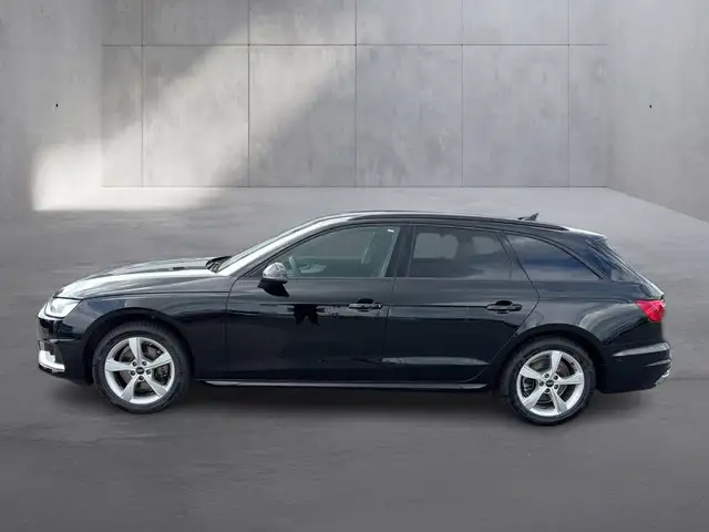 Audi A4 view 2