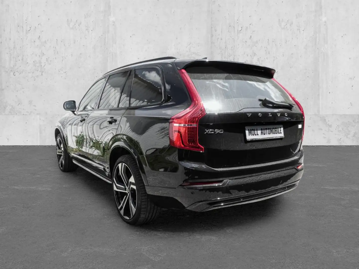 Volvo XC90 R Design Edition Recharge Plug-In Hybrid AWD T8 Tw Zwart - 2