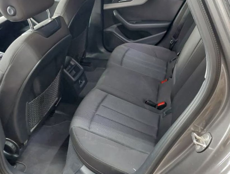 Audi A4 Avant S-line, MMI Navi , LED Scheinwerfer — photo 7