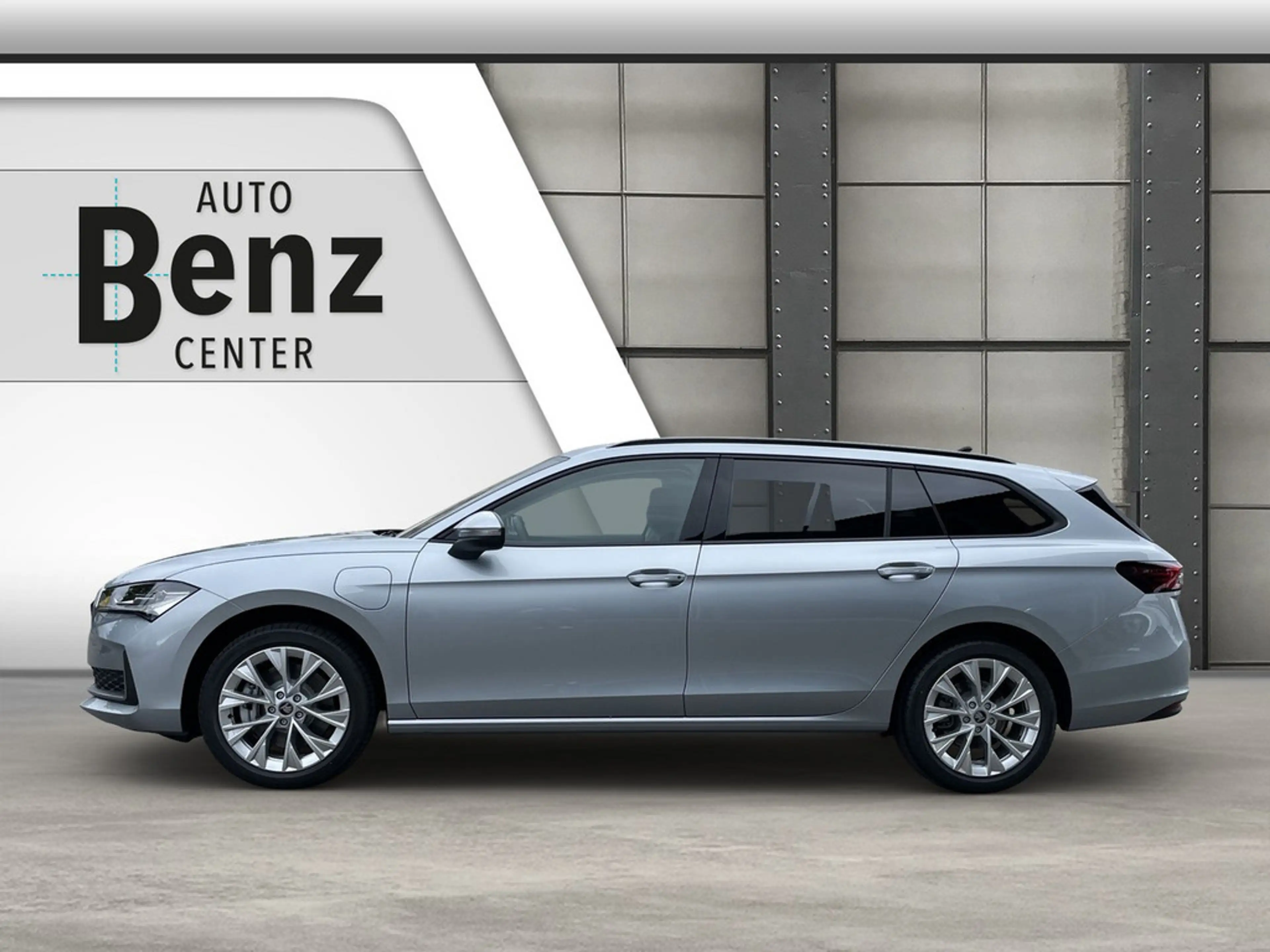 Skoda Superb Combi 1,5 TSI iV DSG SELECTION *AHK*HU — photo 2