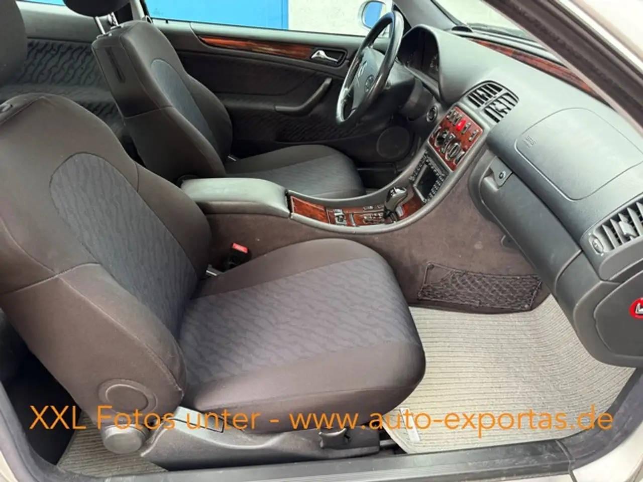 Mercedes-Benz CLK 230 KOMPRESSOR ELEGANCE Klima,Navi,Xen,Alu,, foto 2