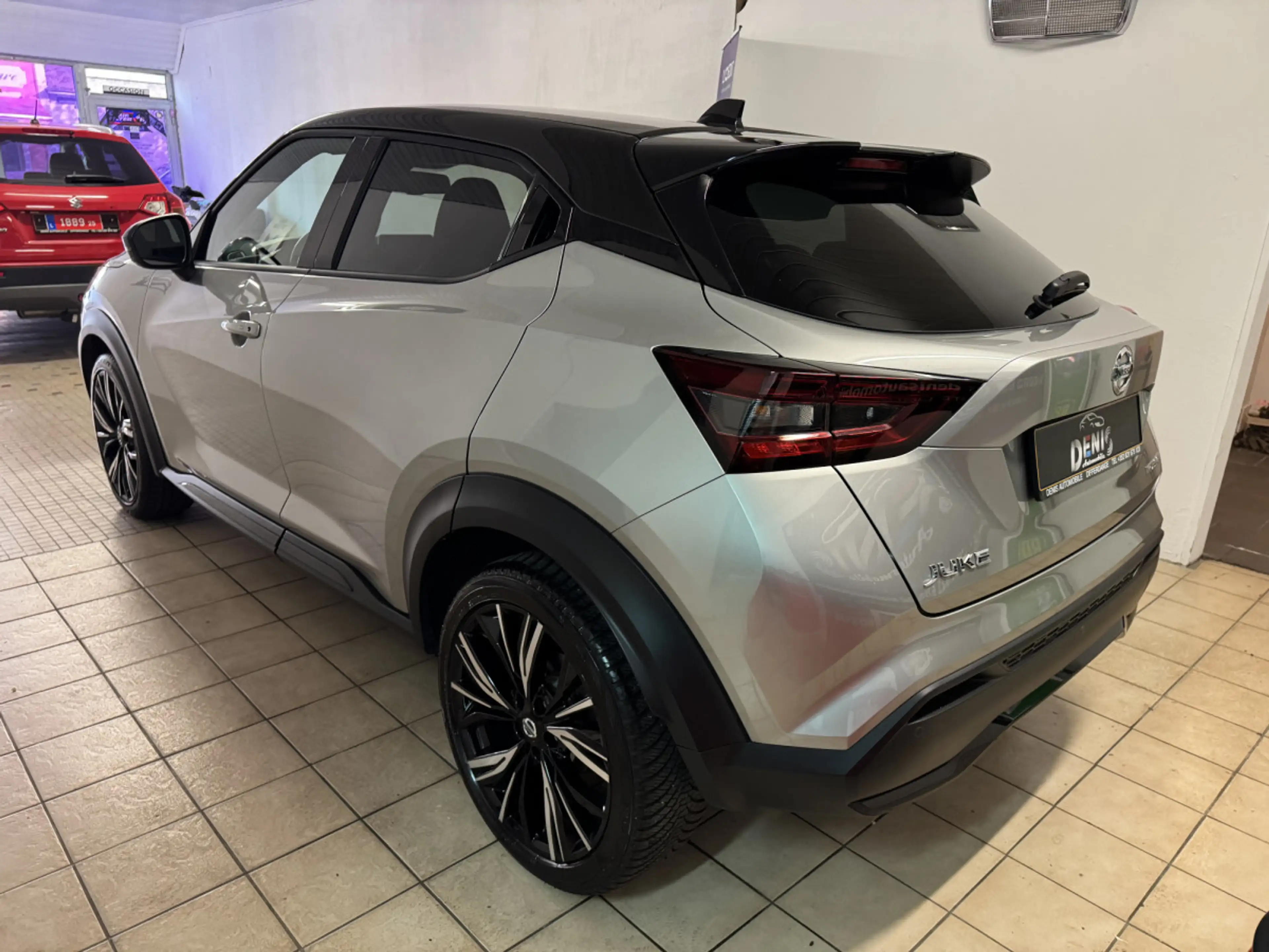 Nissan Juke 1.0 Essence Automatique N-Design — photo 5