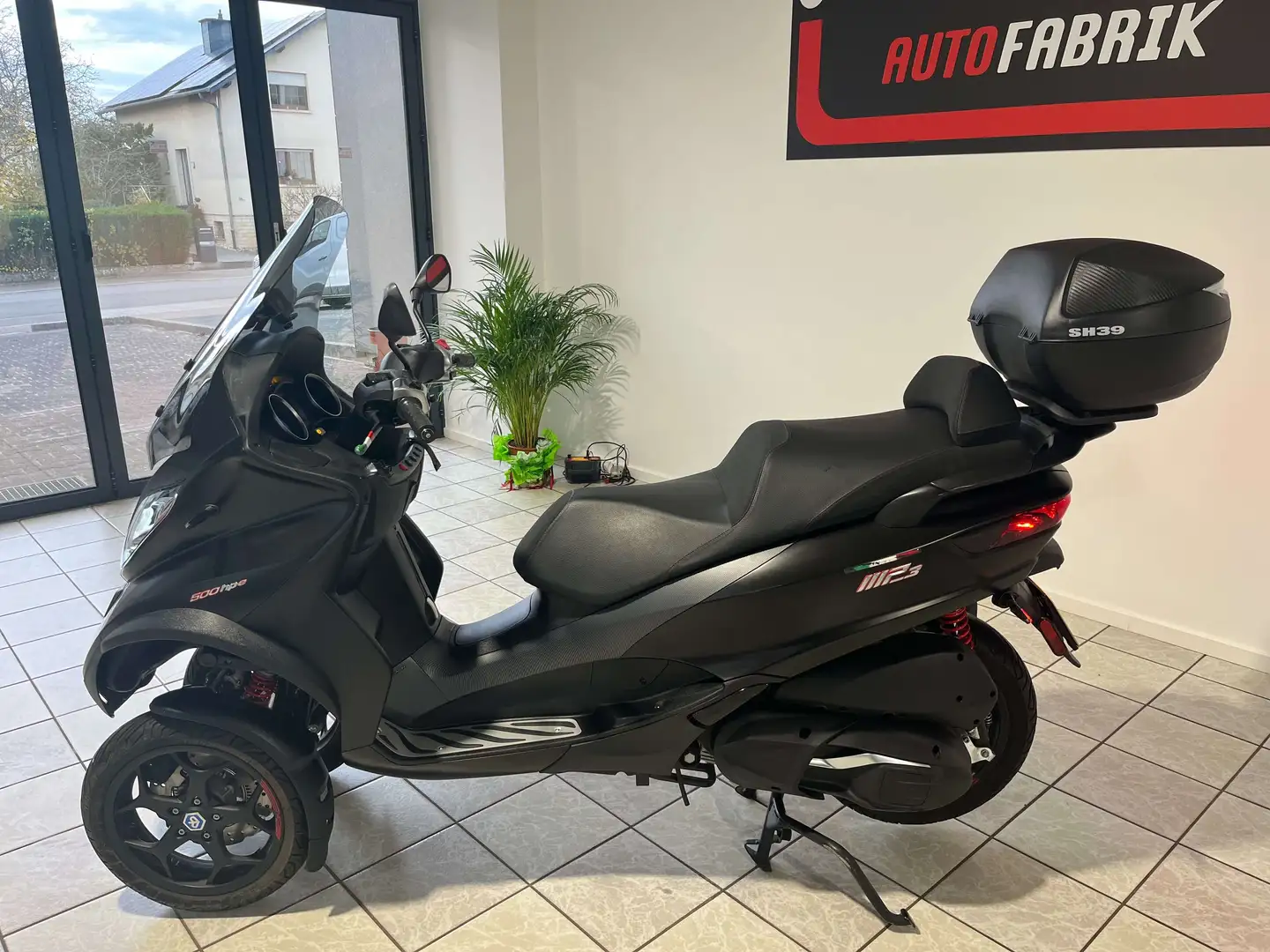 Piaggio MP3 500 HPE Negru - 2