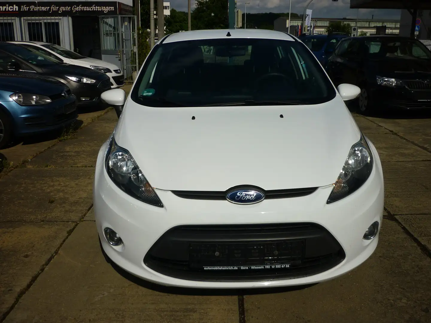Ford Fiesta 1.4 Champions Edition Klima! Bluetooth! Weiß - 2