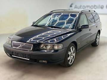 V70 2.4 Automatik 8-Fach bereift HU Neu