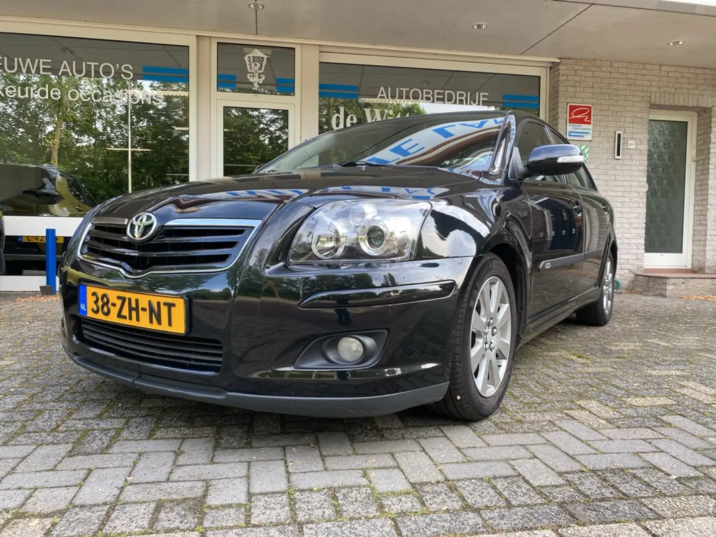 Toyota Avensis 1.8 VVTi Luna Business Audio navigatie/Cimate cont Nero - 1