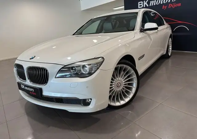 BMW 750 750Li F02 4.4 V8 407ch BVA6