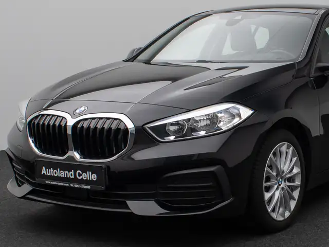BMW 1 Series view 17