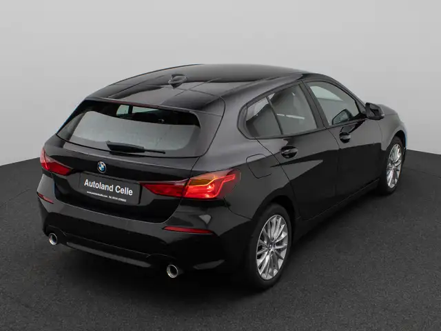 BMW 1 Series view 7