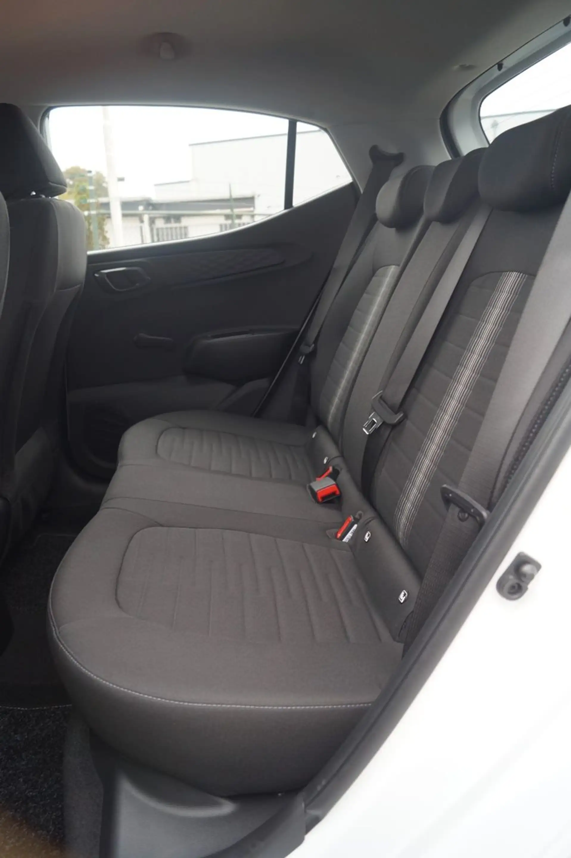 Hyundai i10 Trend *DAB*APP*SHZ*Lenkradhz*Front*Klima*PDC — photo 15