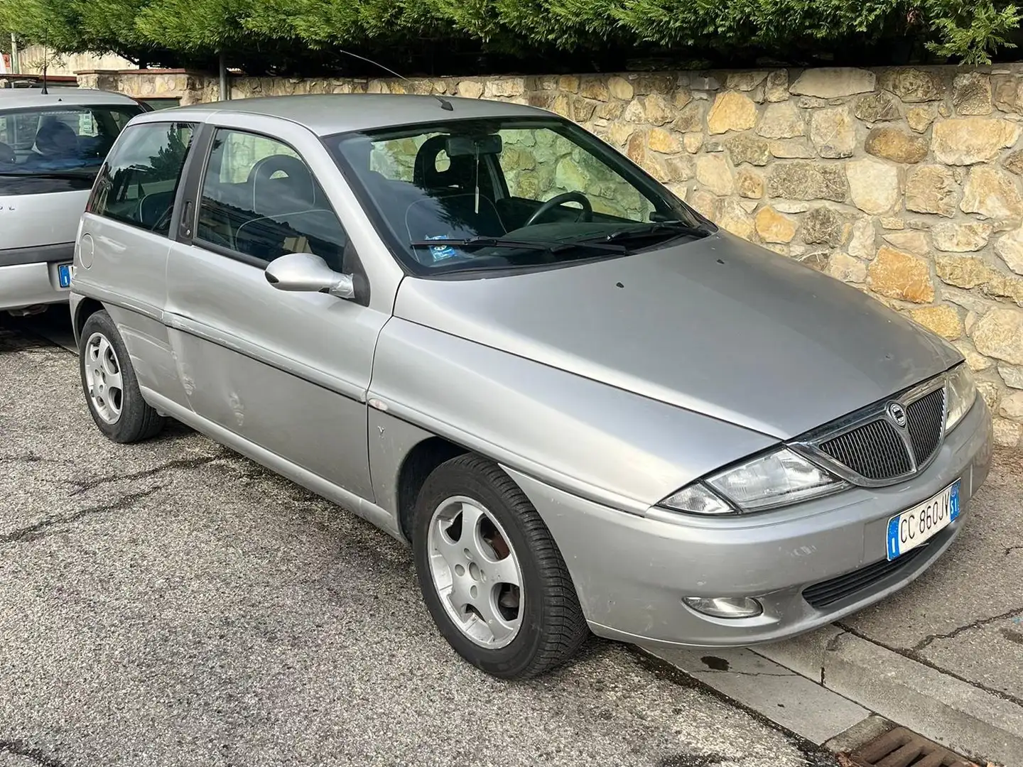 Lancia Ypsilon Y I 2000 Y 1.2 LS Gris - 2