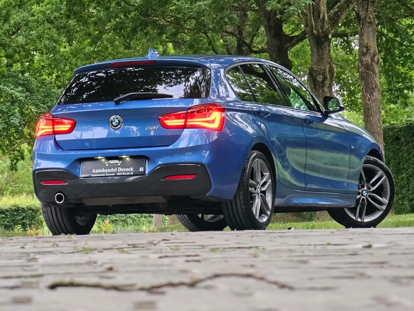 BMW 118 118i Aut. Edition M Sport Shadow | AUTOMAAT | Bleu - 2