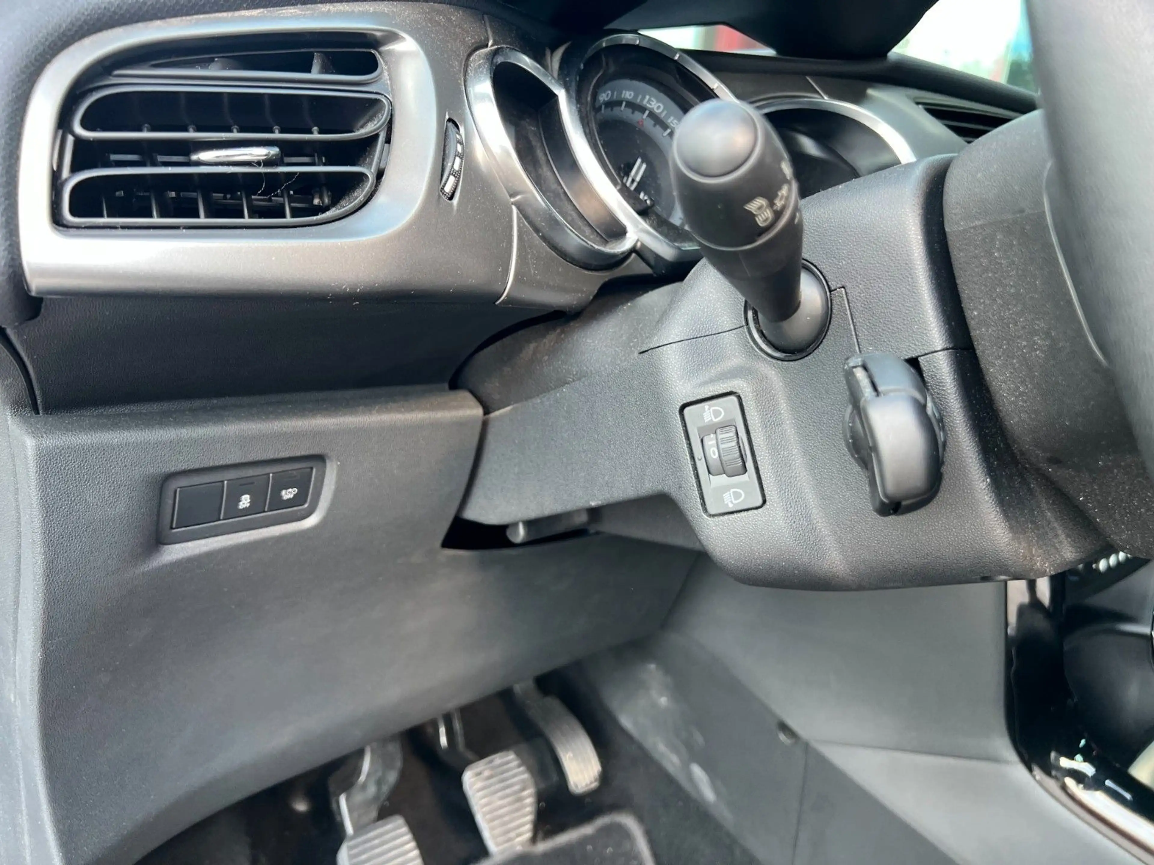 DS Automobiles DS 3 PureTech 110 So Chic — photo 10