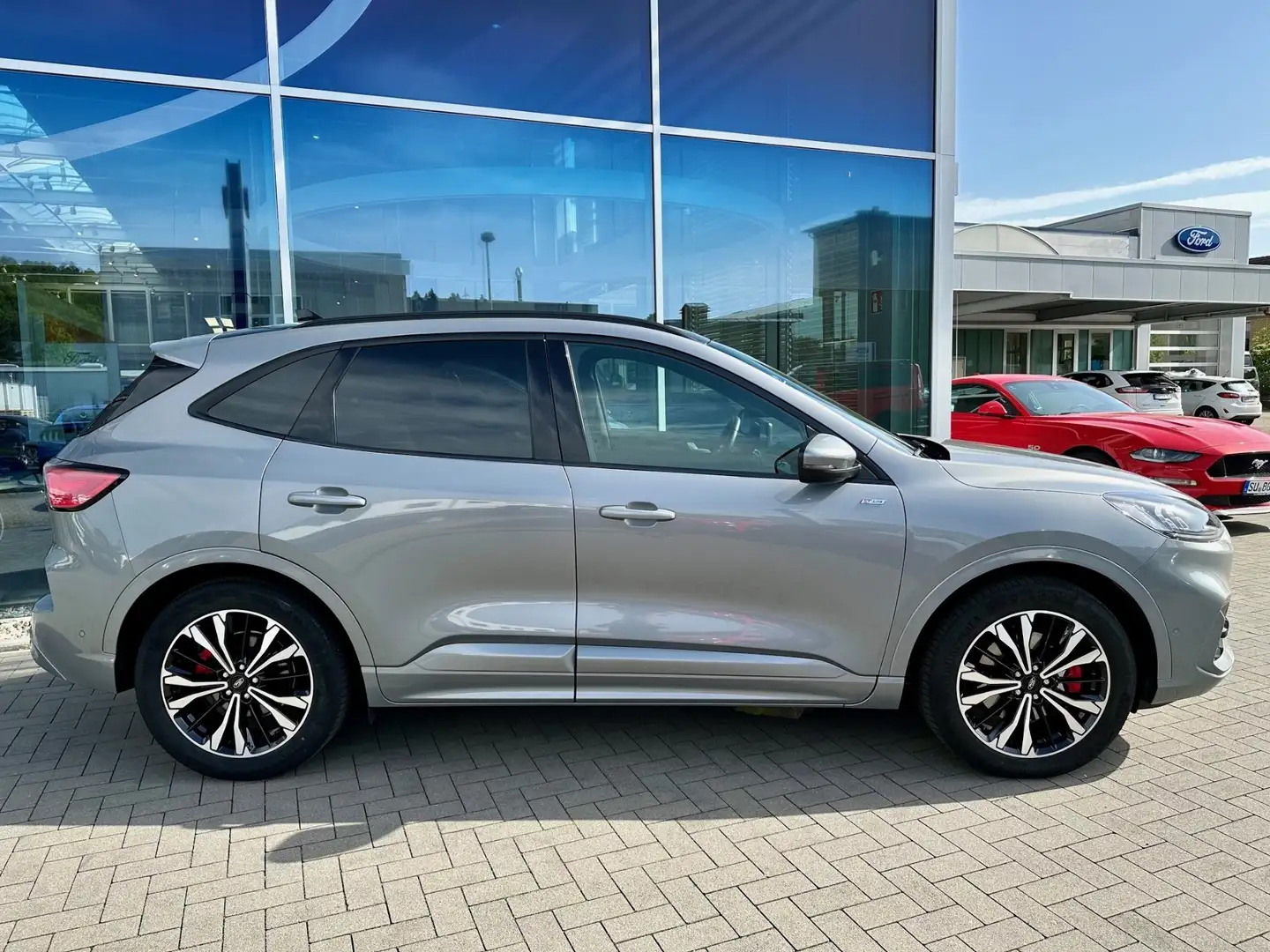 Ford Kuga ST-Line X PHEV, B&O, 19 Zoll, Pano Argent - 2