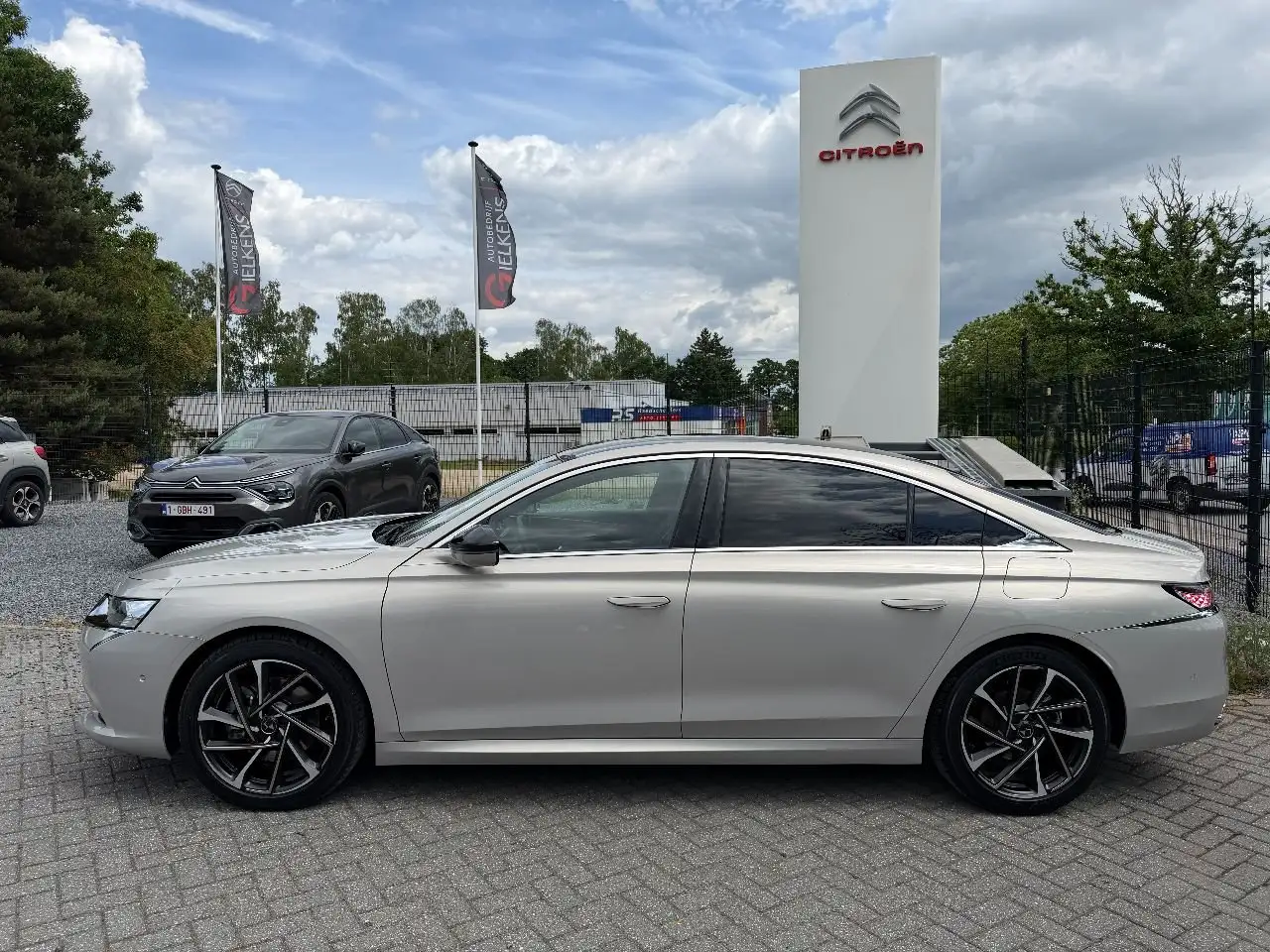DS Automobiles DS 9 2025