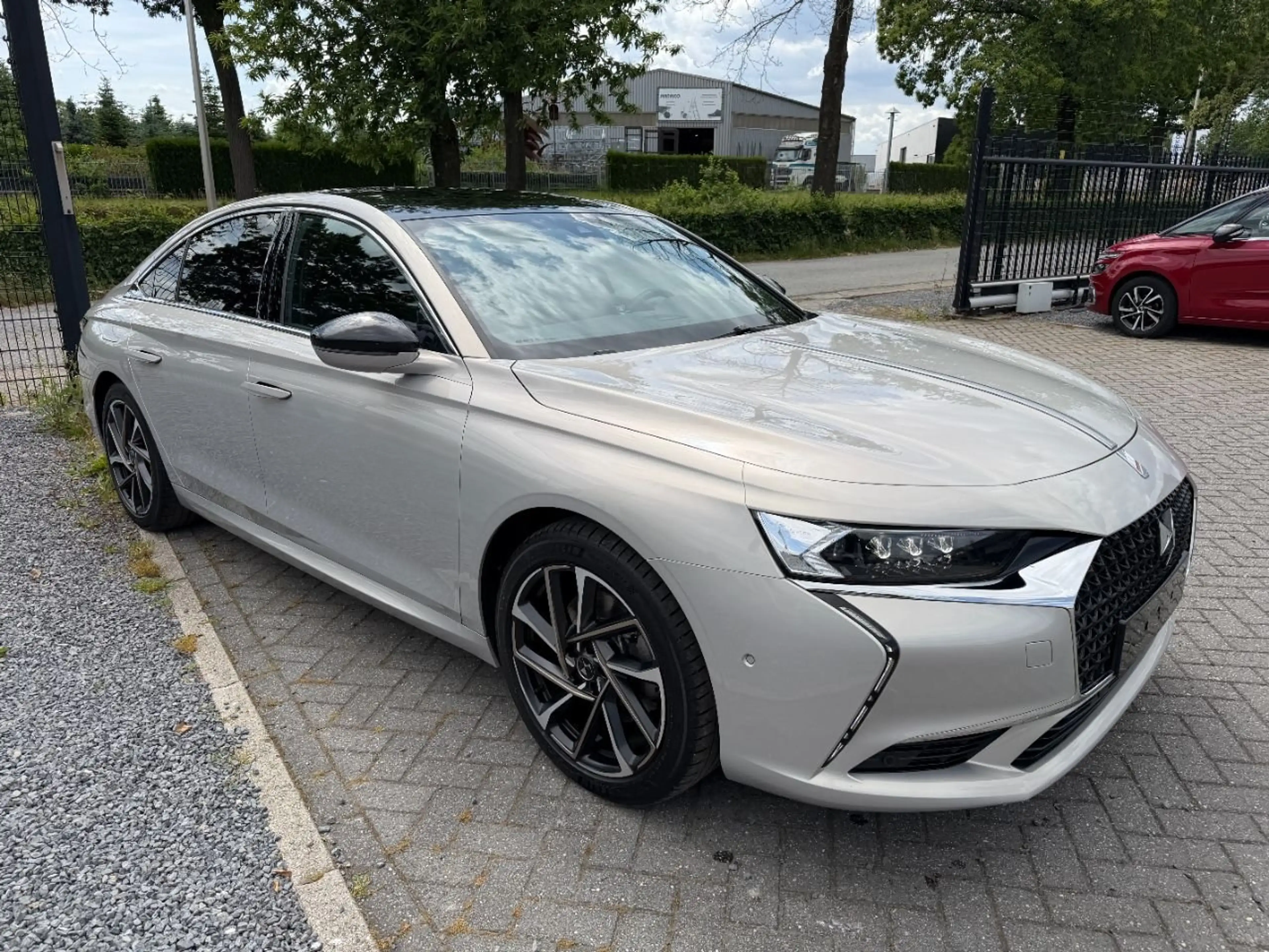 DS Automobiles DS 9 E-Tense 250 Rivoli + — photo 10