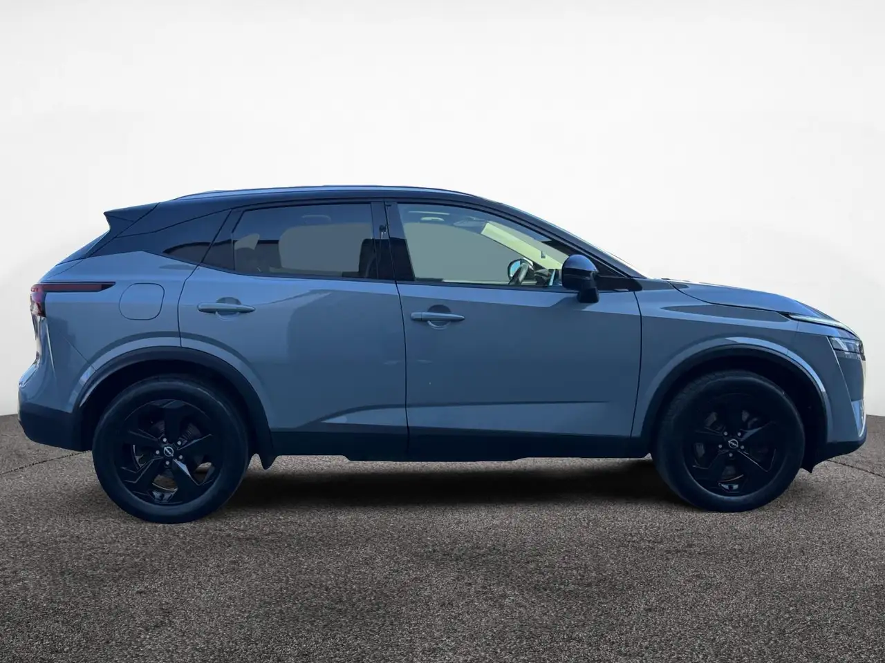 Nissan Qashqai Black Editon e-Power NAVI SHZ 7