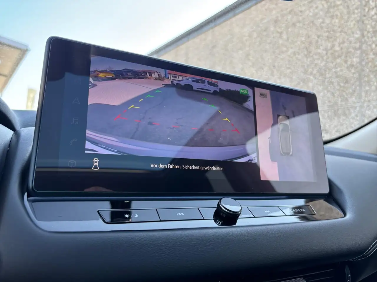 Nissan Qashqai Black Editon e-Power NAVI SHZ 18