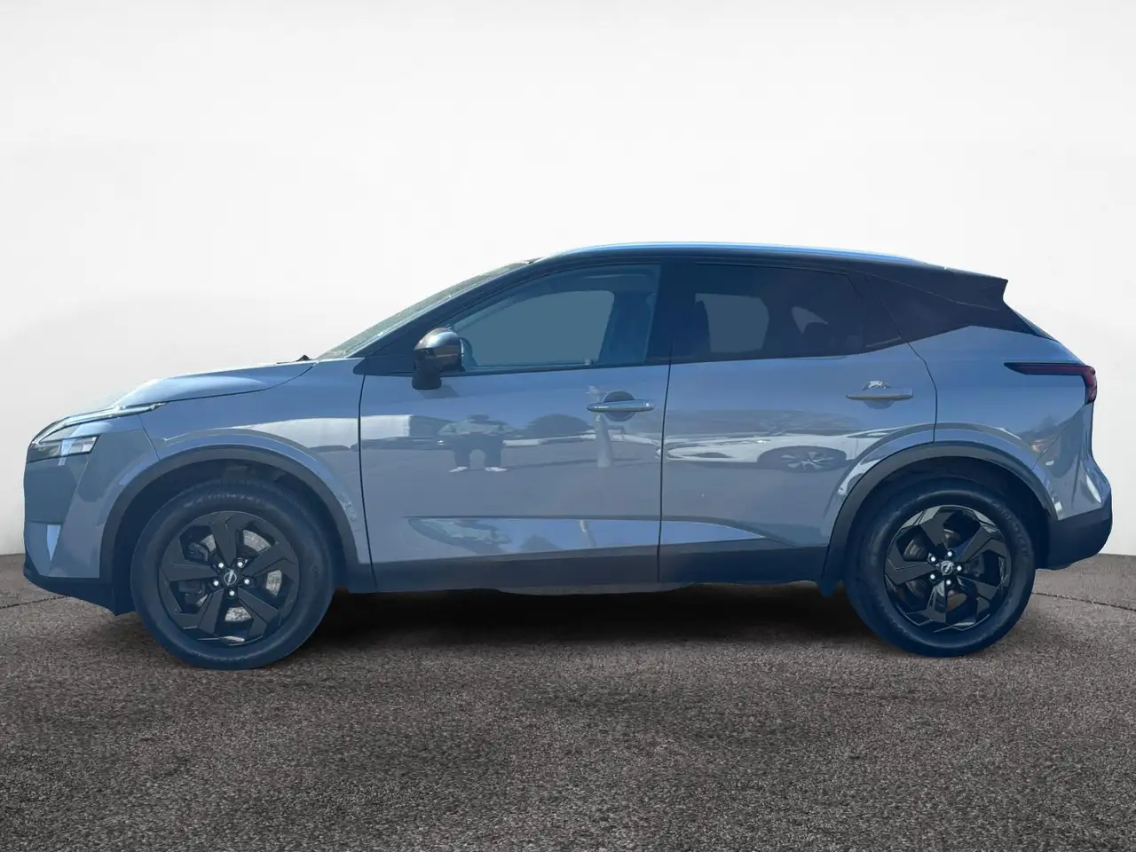 Nissan Qashqai Black Editon e-Power NAVI SHZ 3