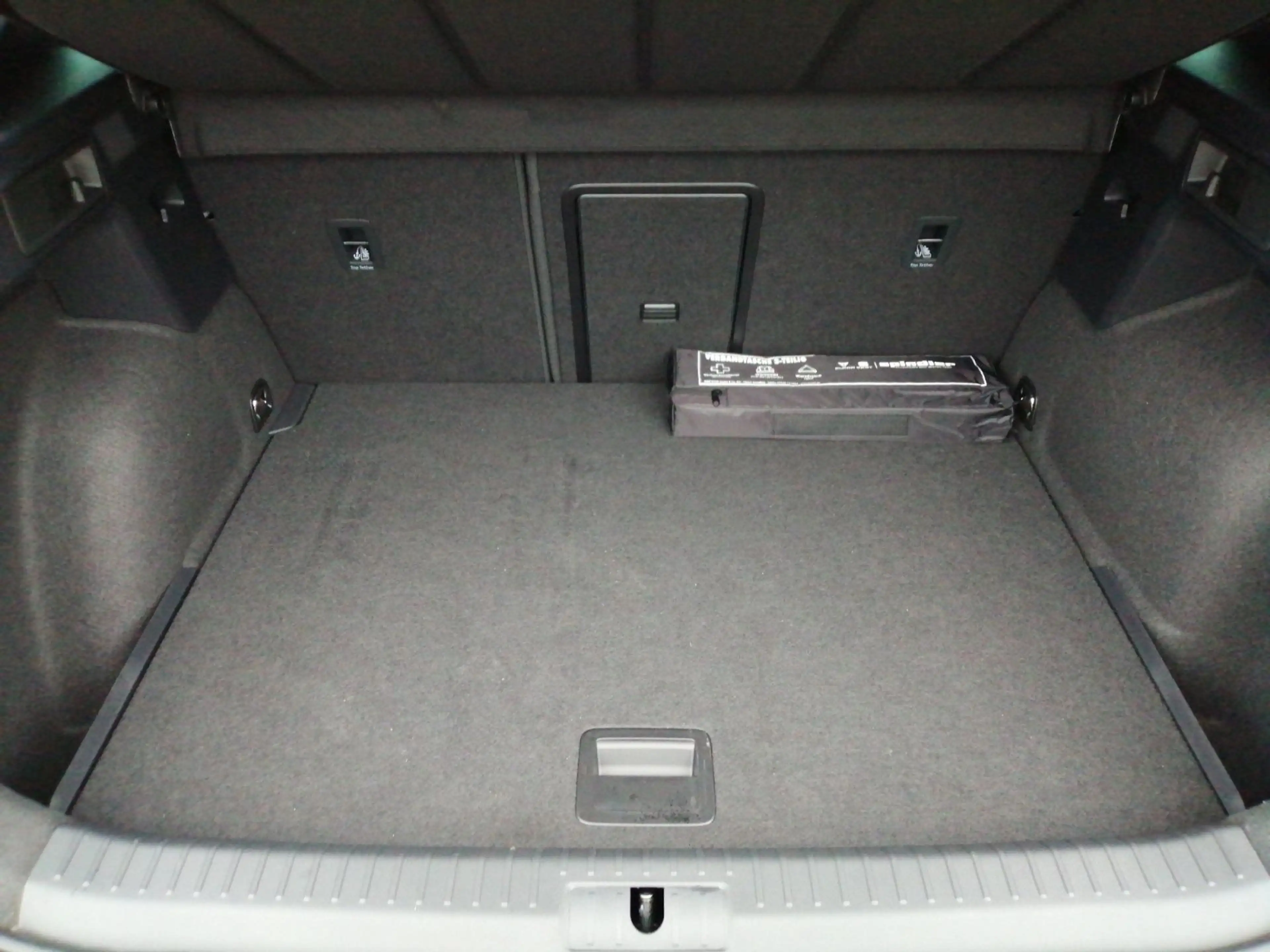 CUPRA Formentor 1.5 eTSI DSG / AHK, 360°, Matrix, Navi — photo 15