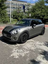 1.5 Business 3 Porte