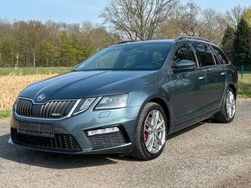 2.0 TDi Combi RS Navi Klimaauto ACC PDC