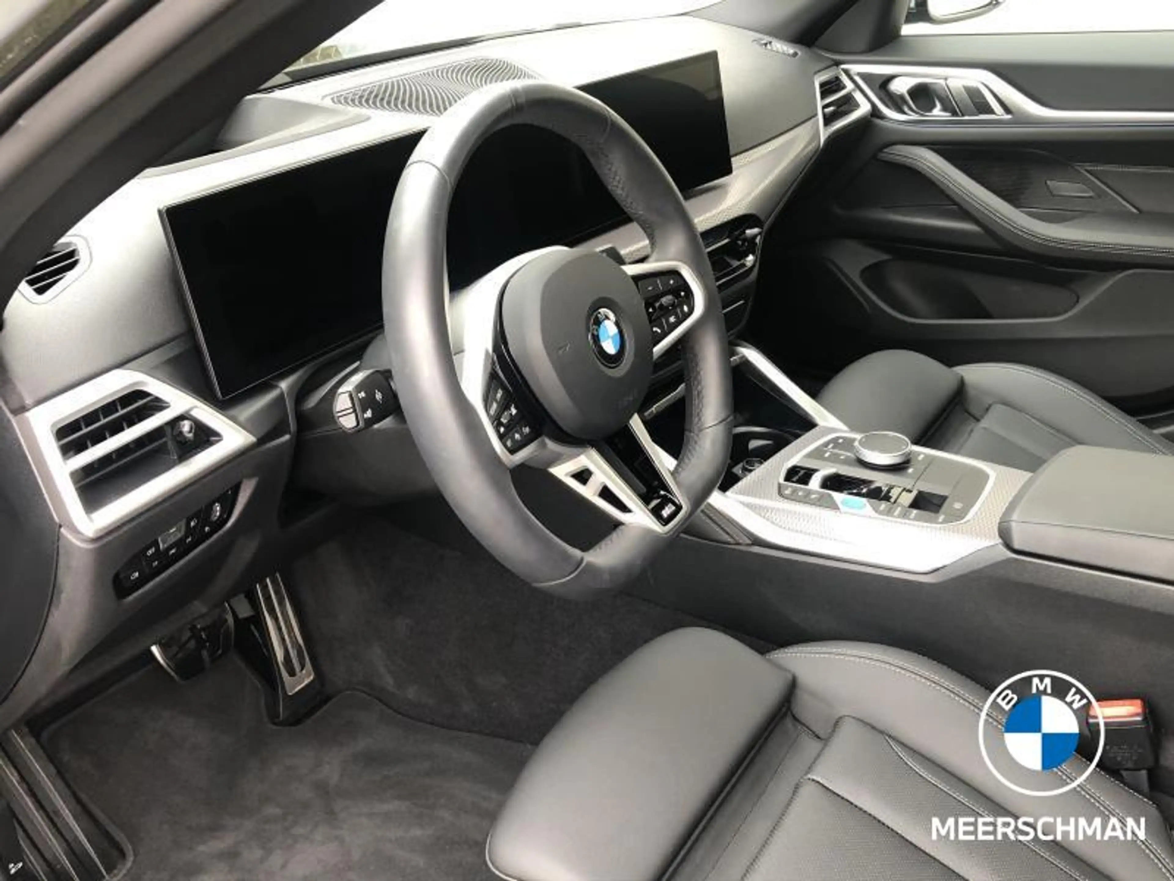 BMW i4 Msportpro pano al comf 360c applecp heatedseats — photo 6