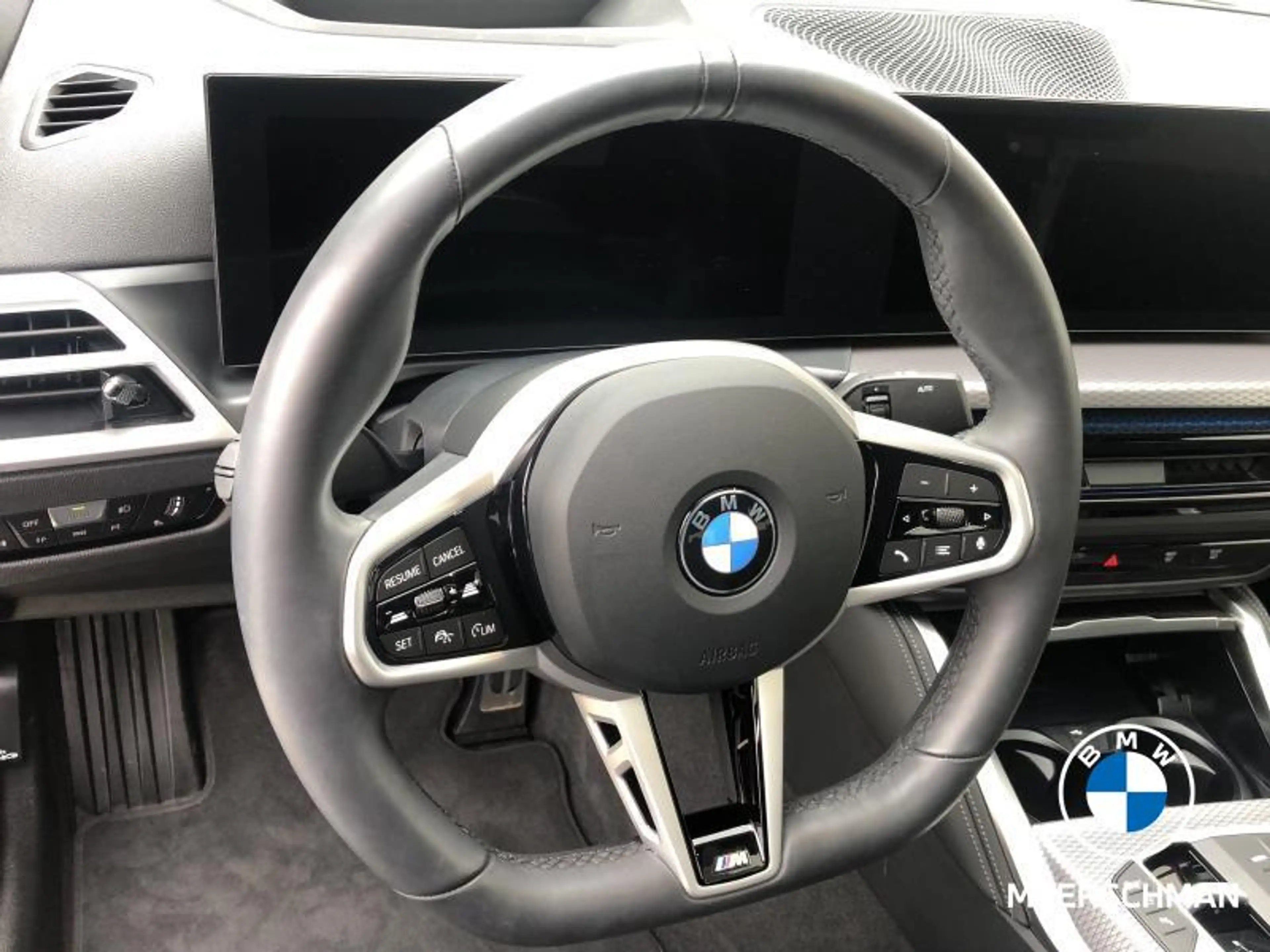 BMW i4 Msportpro pano al comf 360c applecp heatedseats — photo 15