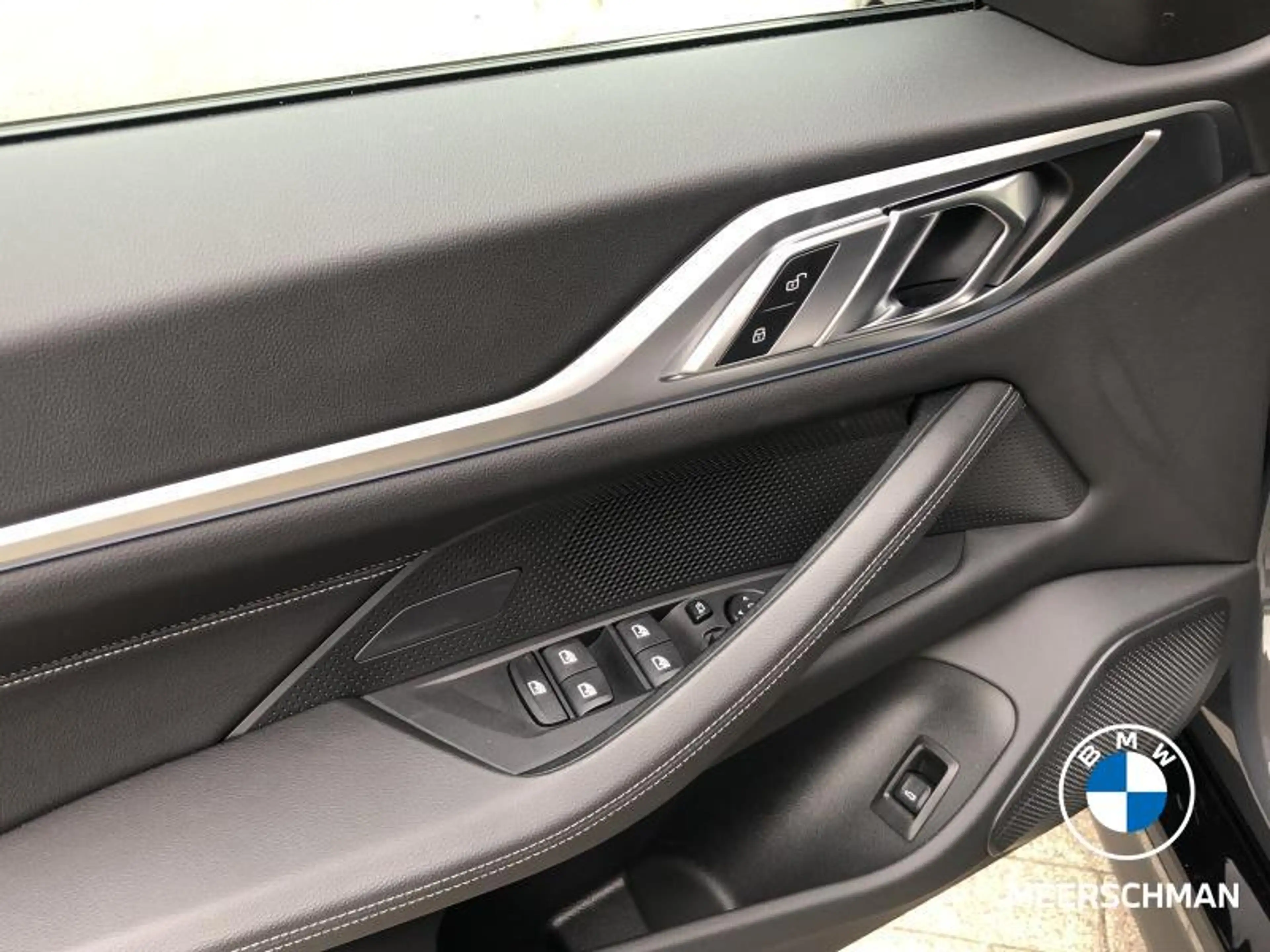BMW i4 Msportpro pano al comf 360c applecp heatedseats — photo 13