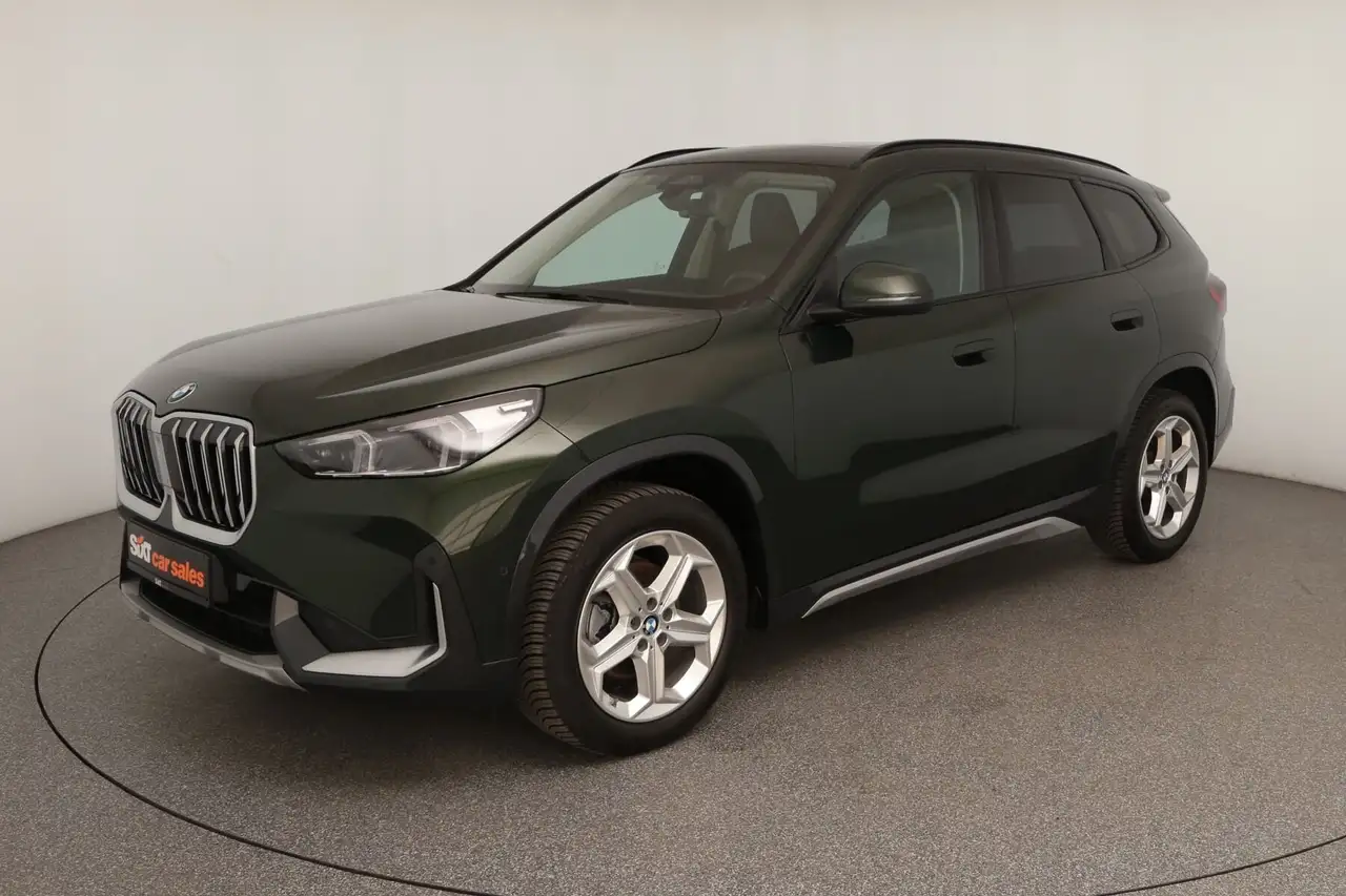BMW X1 sDrive18i xLine|Sportsitze|PANO|ad.LED|AHK 3
