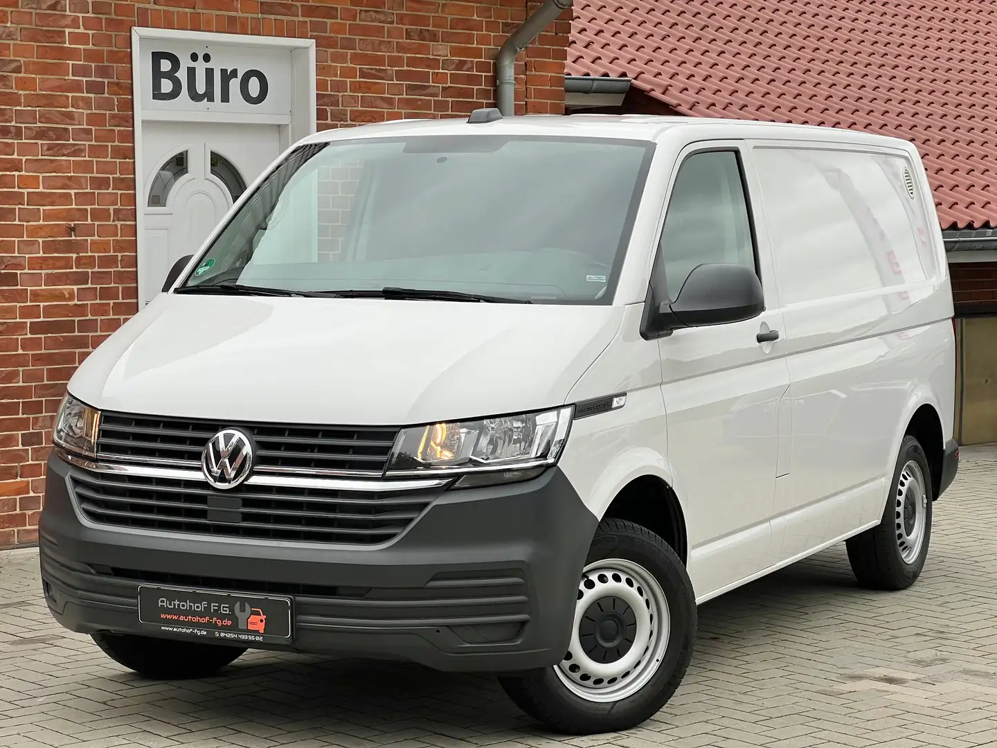 Volkswagen T6.1 Transporter Kasten FWD**CARPLAY/PDC/KLIMA/NAVI/LKW/1HAND/TOP** Weiß - 1