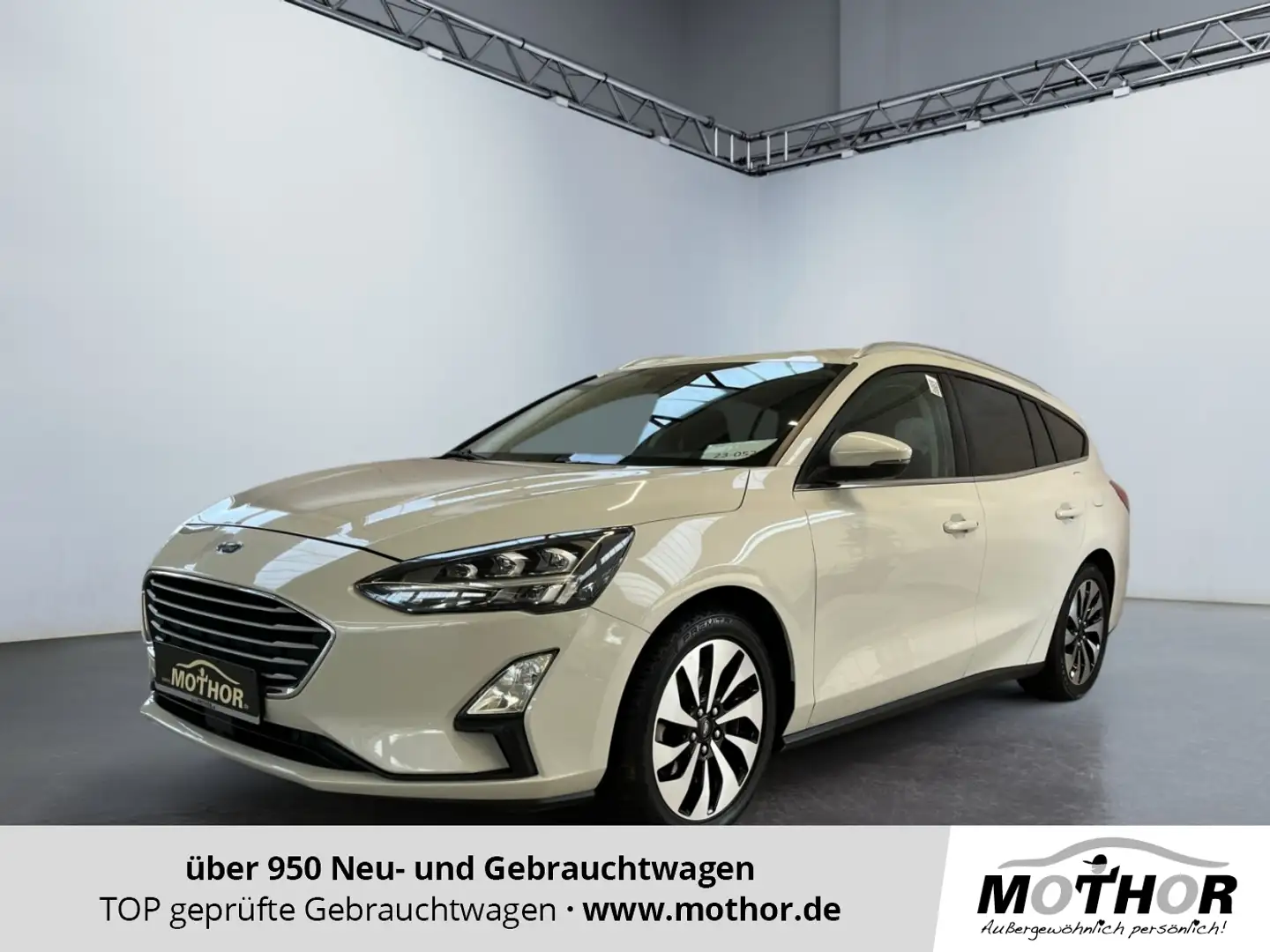 Ford Focus Turnier Cool&Connect 1.0EcoBoost Navigation Wit - 1