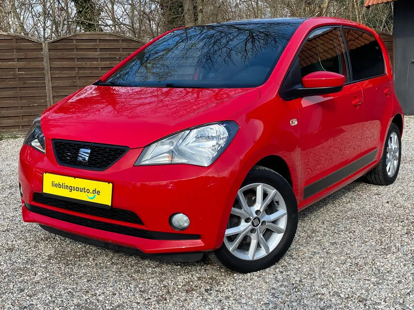 SEAT Mii 1.0 EcoFuel CNG Chic Pano Klimaautom. SHZ Rot - 1