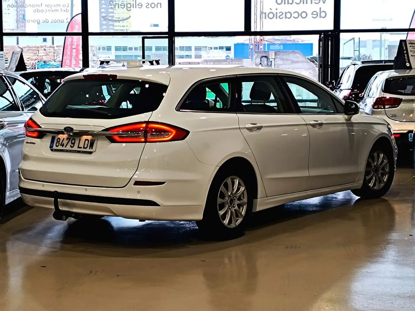 Ford Mondeo SB 2.0TDCI Trend 150 Blanc - 2