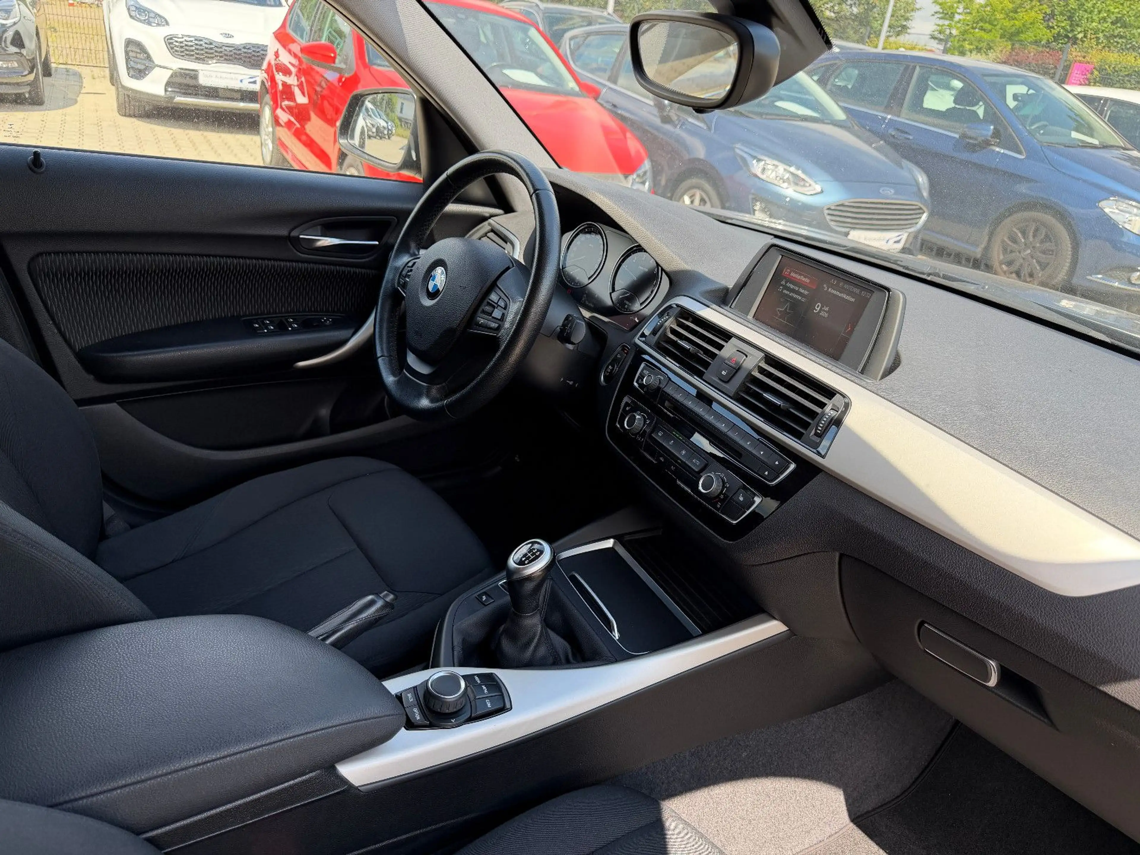 BMW 118 1 Limousine 5-trg. 118 i PDC SHZ — photo 10