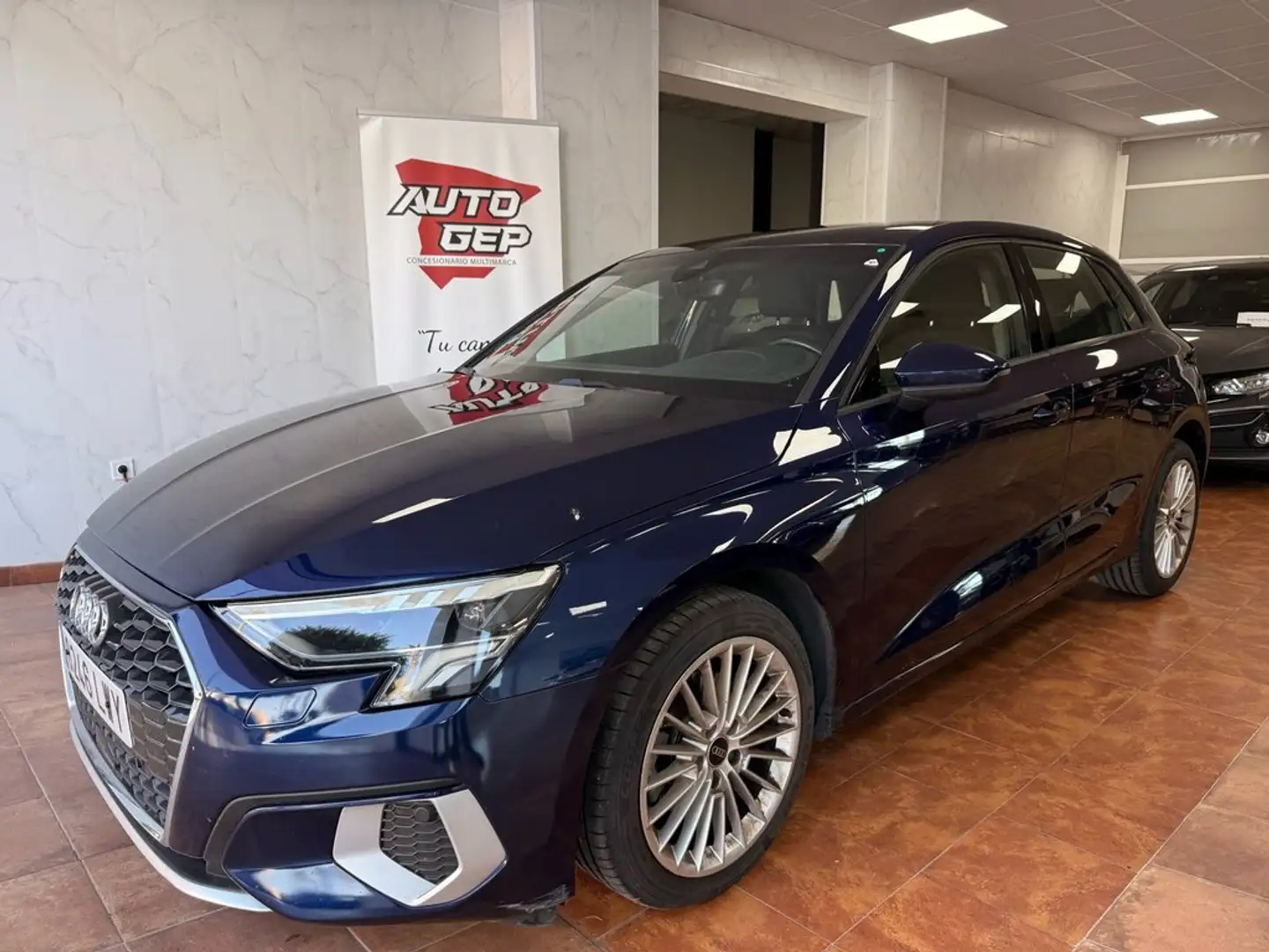 Audi A3 Sportback 30TDI Advanced S tronic Azul - 2