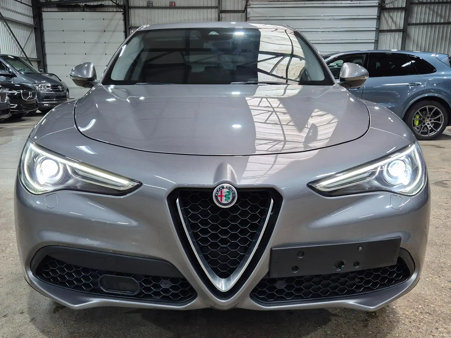Alfa Romeo Stelvio Stelvio 2.0 Turbo 16V AT8-Q4 Super Gris - 2