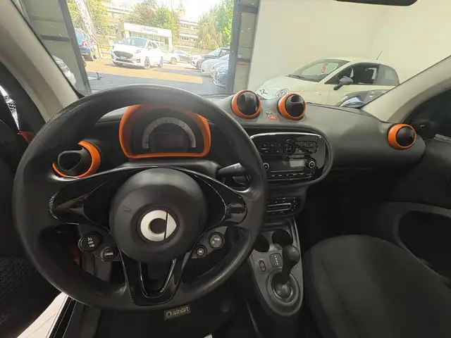 Smart Fortwo view 9