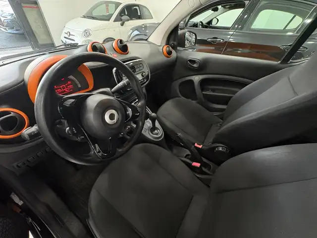 Smart Fortwo view 8
